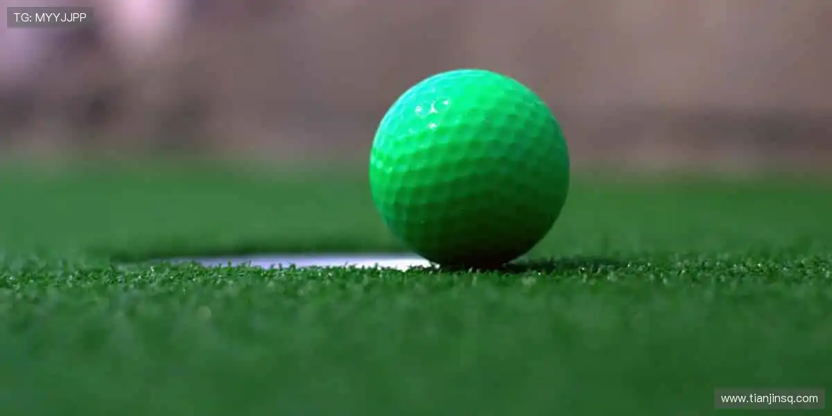 🏀激情赛场,见证冠军诞生时刻!